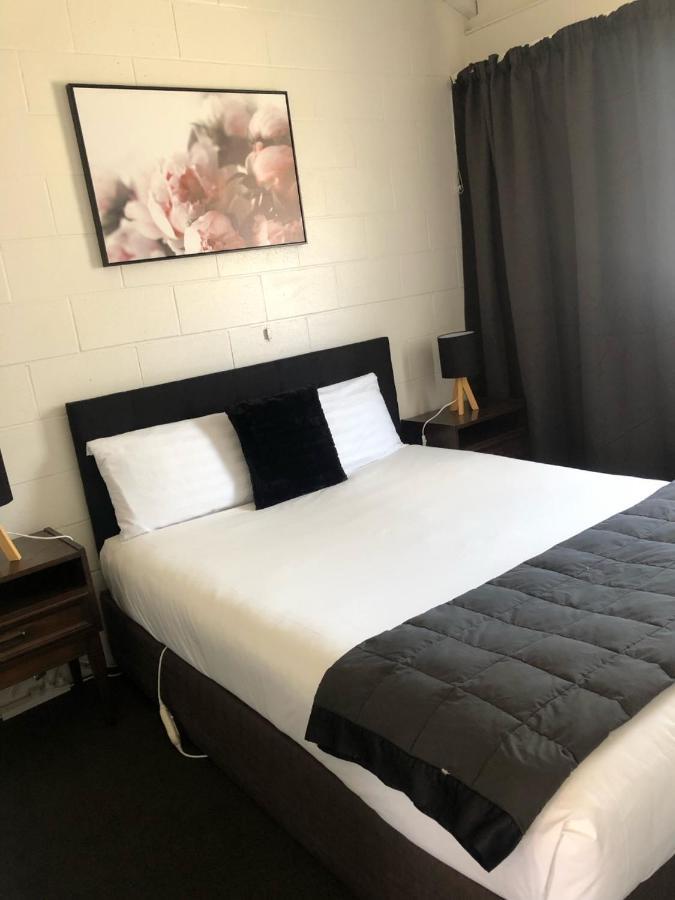 Rosetown Motel Te Awamutu Ngoại thất bức ảnh
