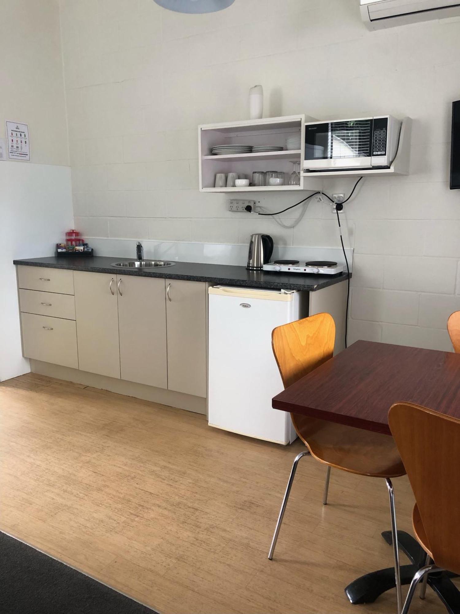 Rosetown Motel Te Awamutu Ngoại thất bức ảnh