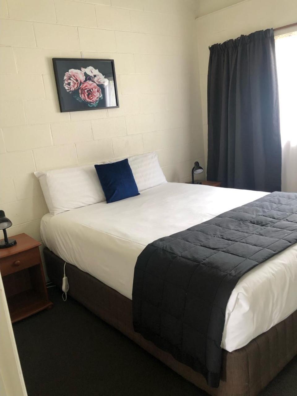 Rosetown Motel Te Awamutu Ngoại thất bức ảnh
